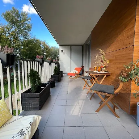 Your Oak Nest Apartman *