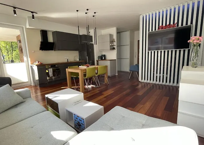 Your Oak Nest Apartment *