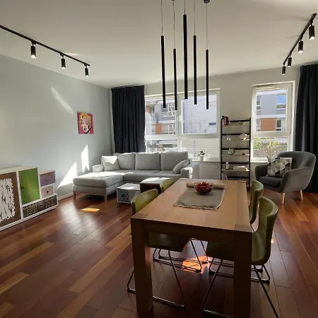 Your Oak Nest קרקוב